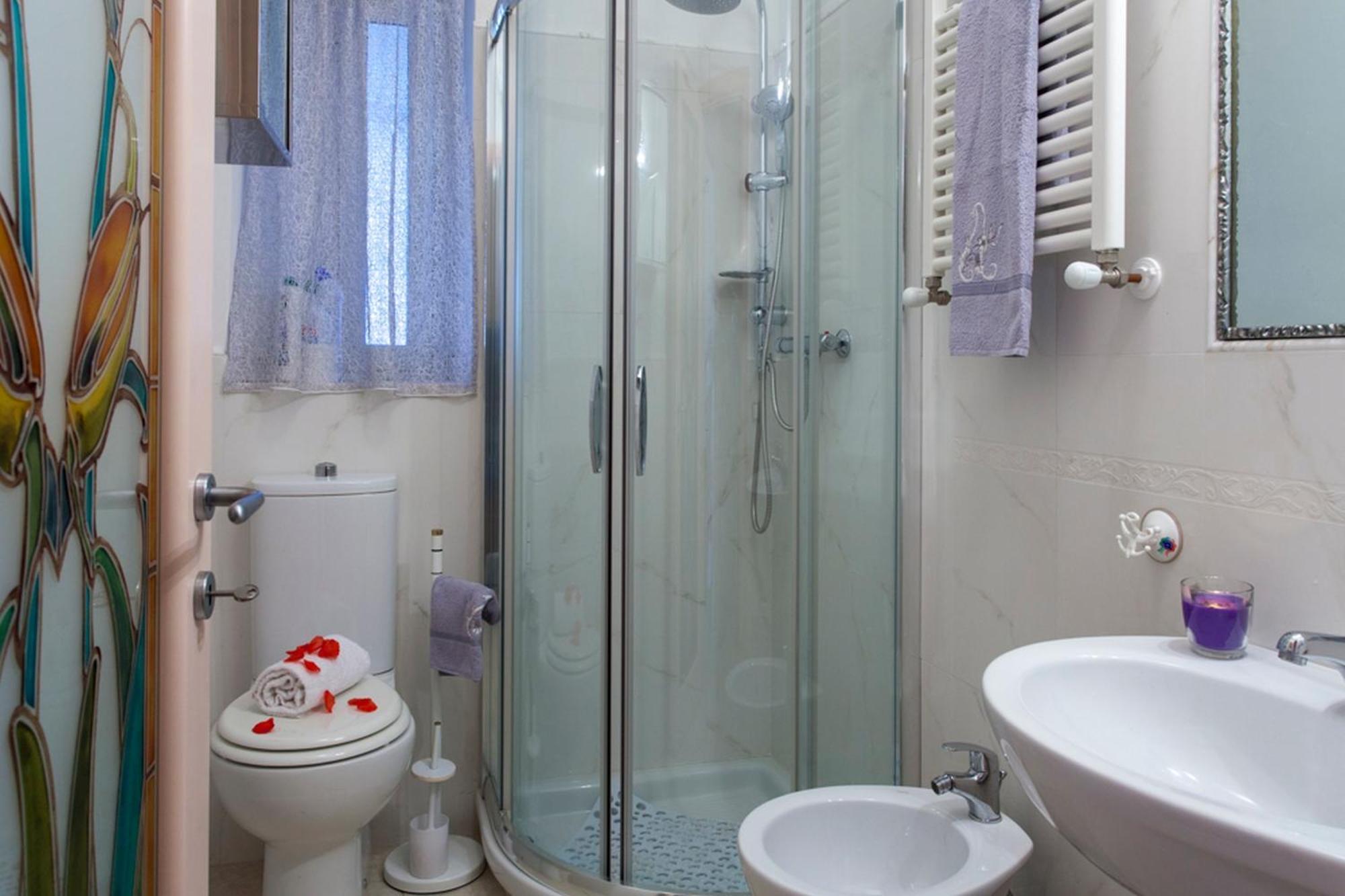 Villa Clara Few Km From The Sea - Happy Rentals بيتراسانتا المظهر الخارجي الصورة